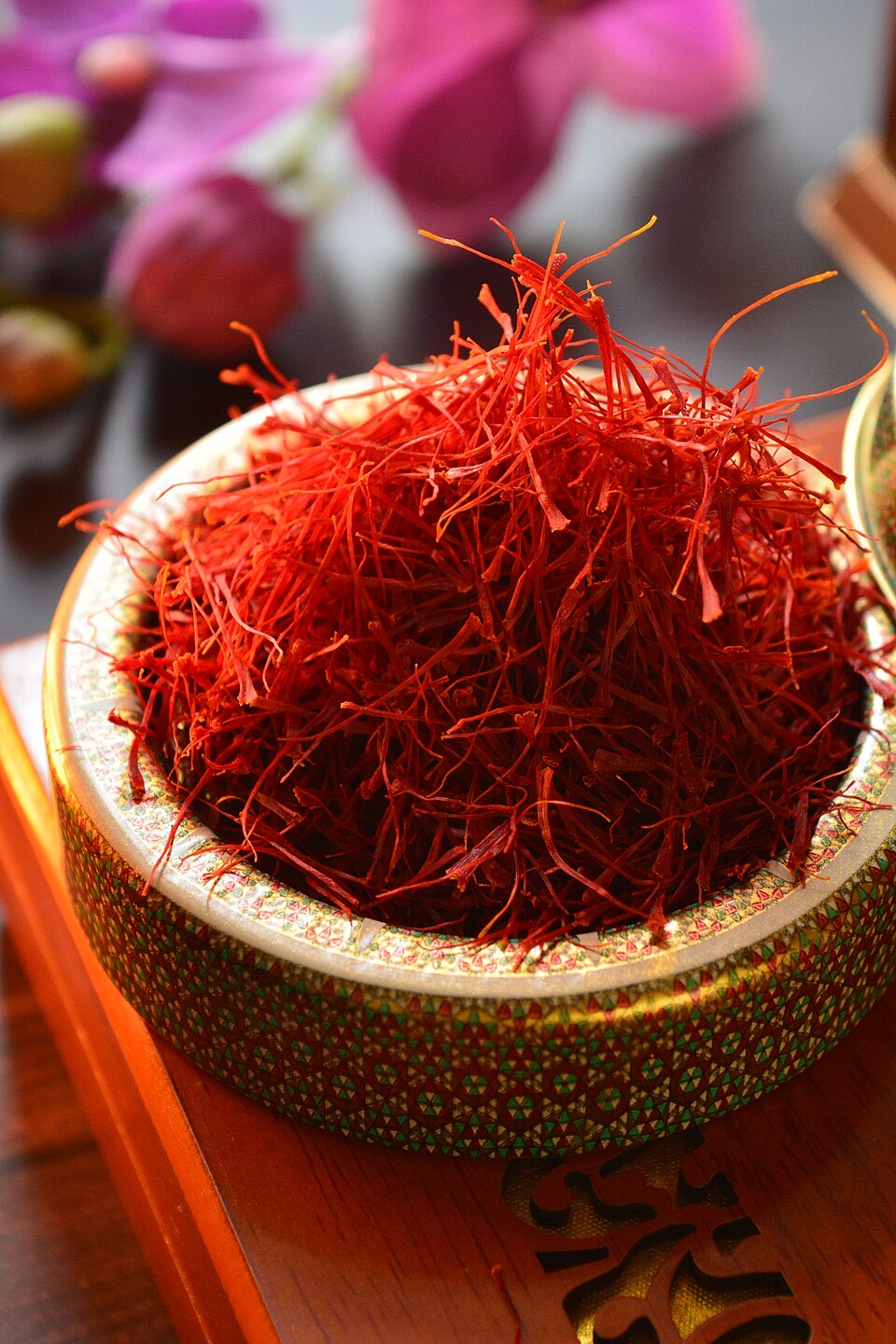 Single Saffron Thread