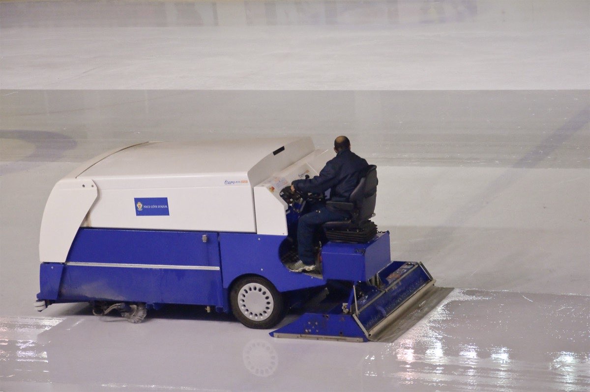 Zamboni Ice Resurfacer
